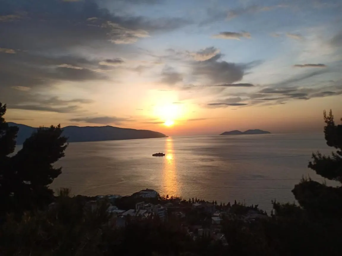 Guesthouse Leko Vlorë 0*,  Albânia