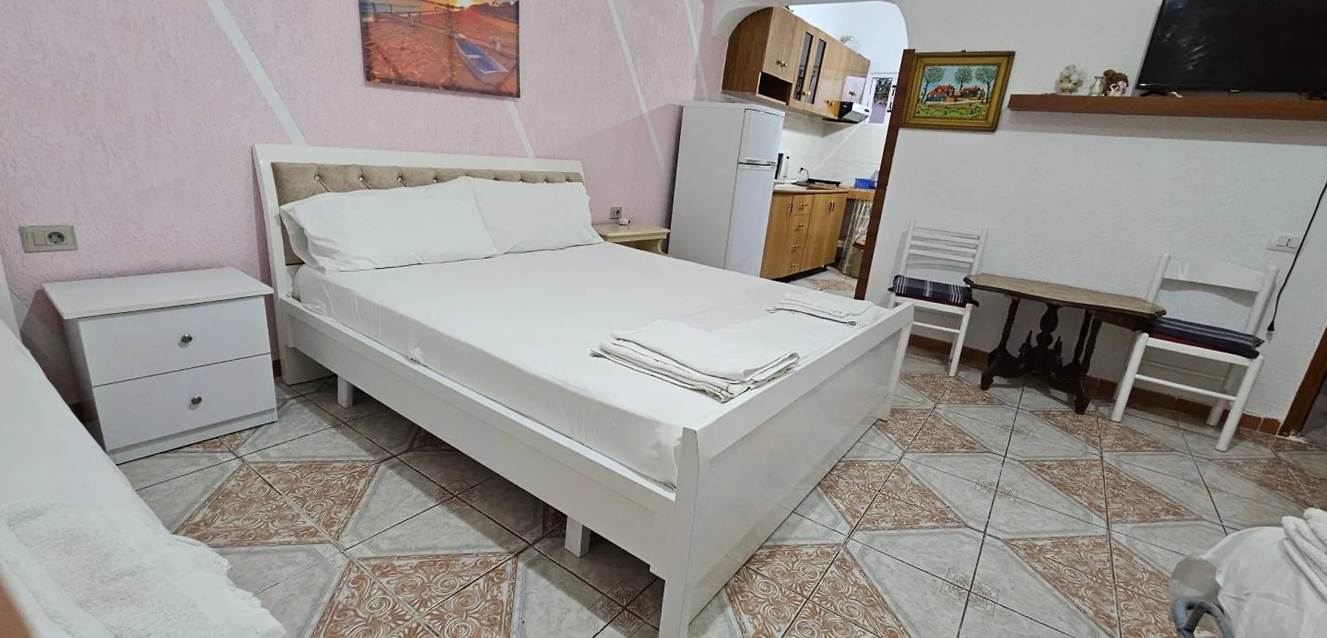 Apart-hotel Guesthouse Leko Vlorë