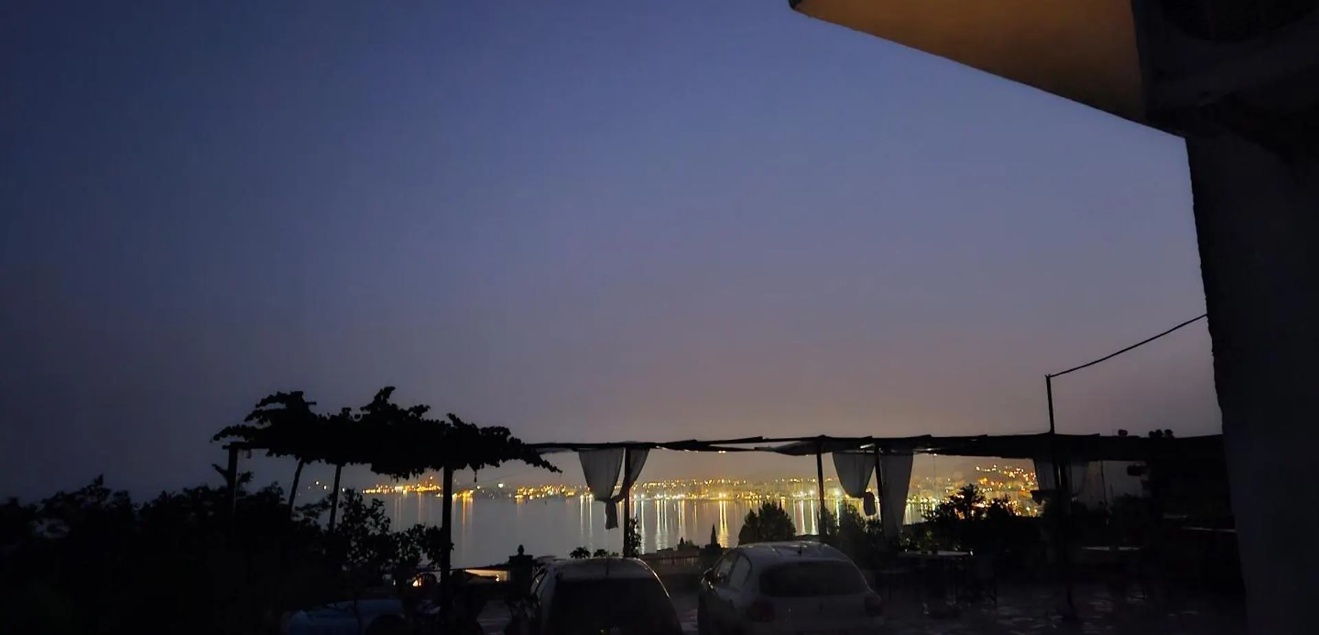 Lägenhetshotell Guesthouse Leko Vlorë