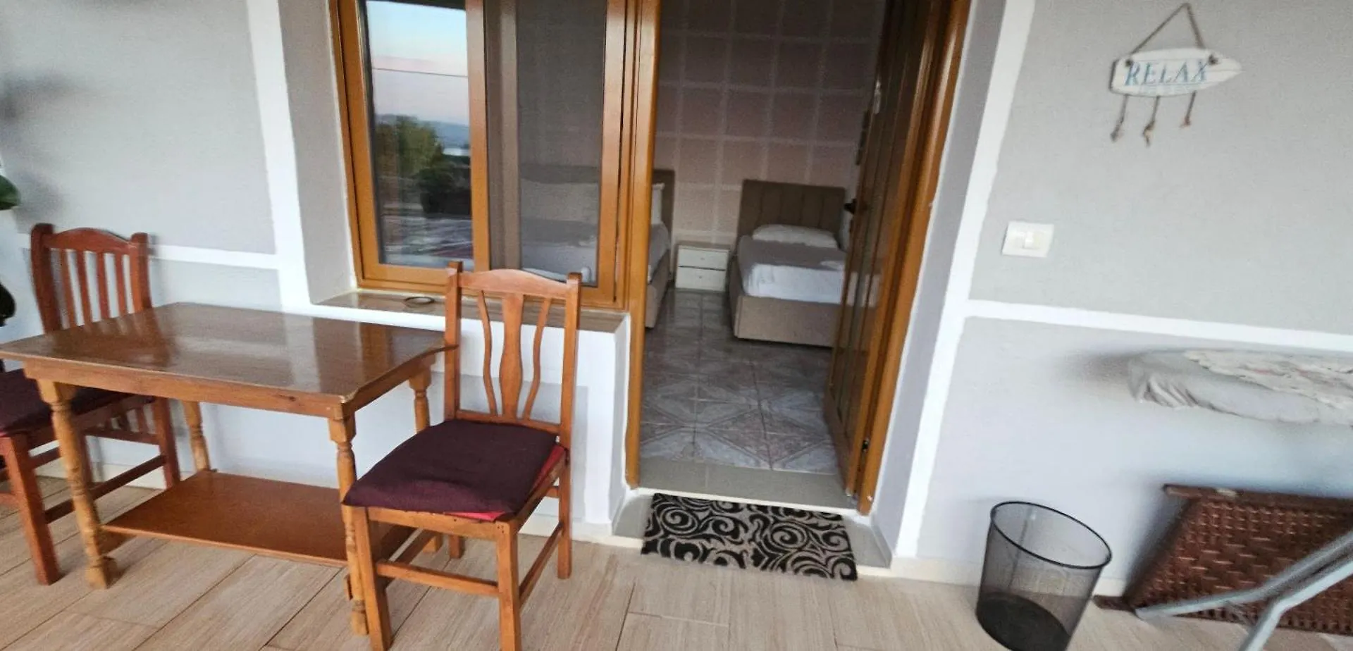 Guesthouse Leko Vlorë Apart-hotel
