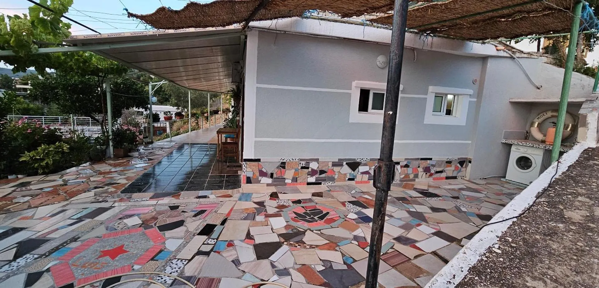 Guesthouse Leko Vlorë Apart-hotel